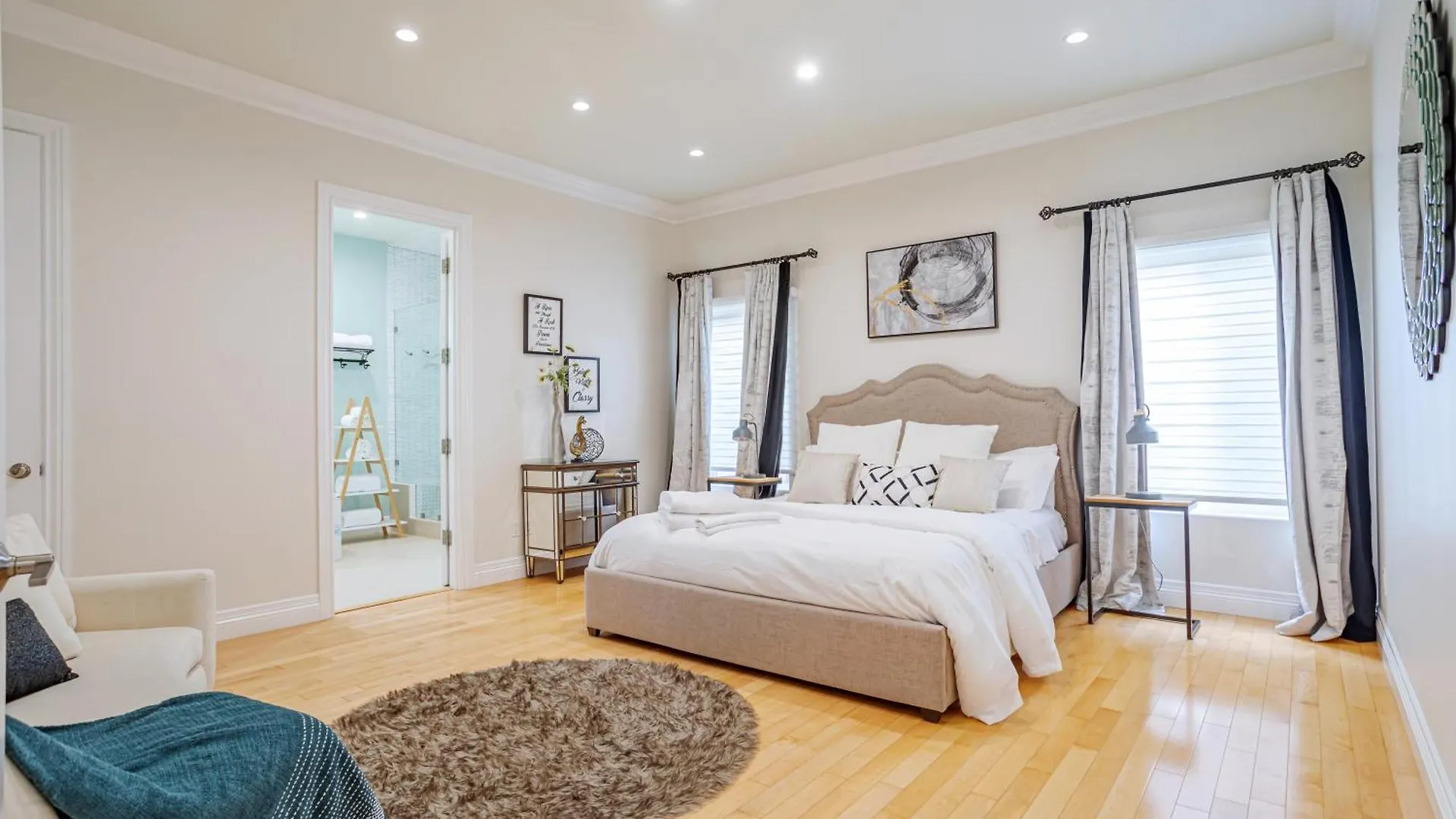 Regal 4 Bed With Hot Tub Close To Universal Sleeps 15 Los Angeles 0*,